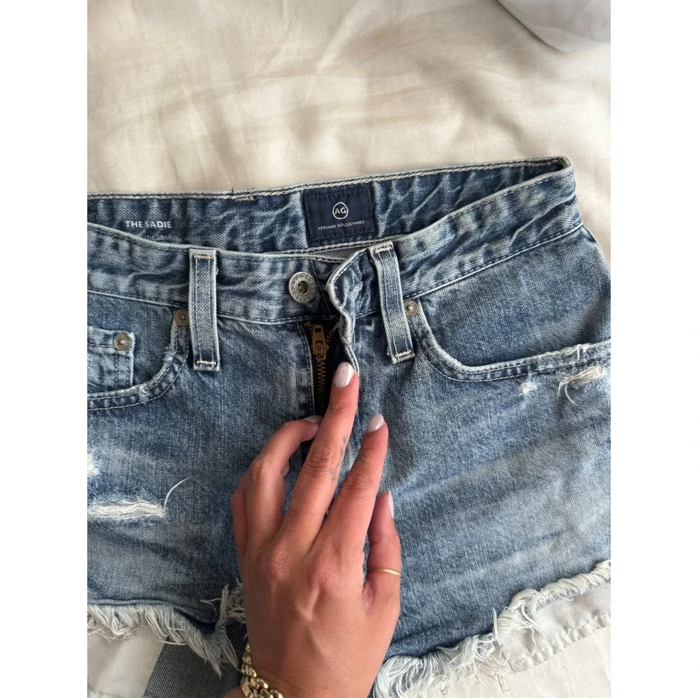 AG Adriano Goldschmied Women's Blue The Sadie Distressed Cut-Off Shorts Size 24